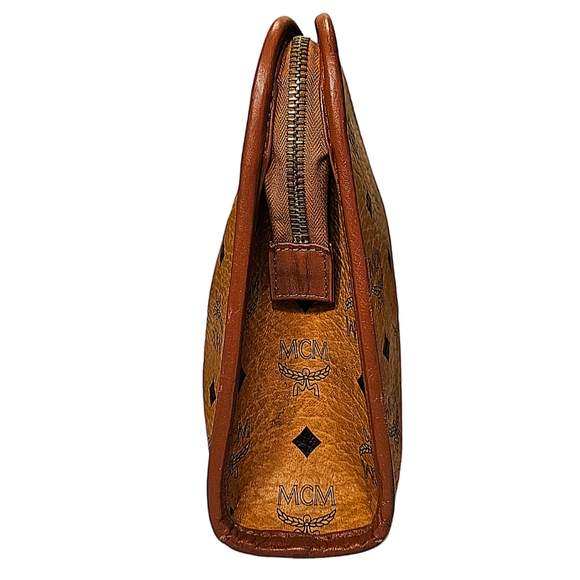 MCM CLUTCH - Picture 5 of 14